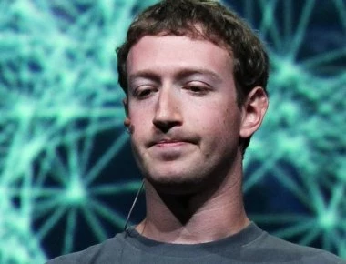 Κατακόρυφη πτώση της μετοχής του Facebook - Έχασε 109 δις αγοραστικής αξίας